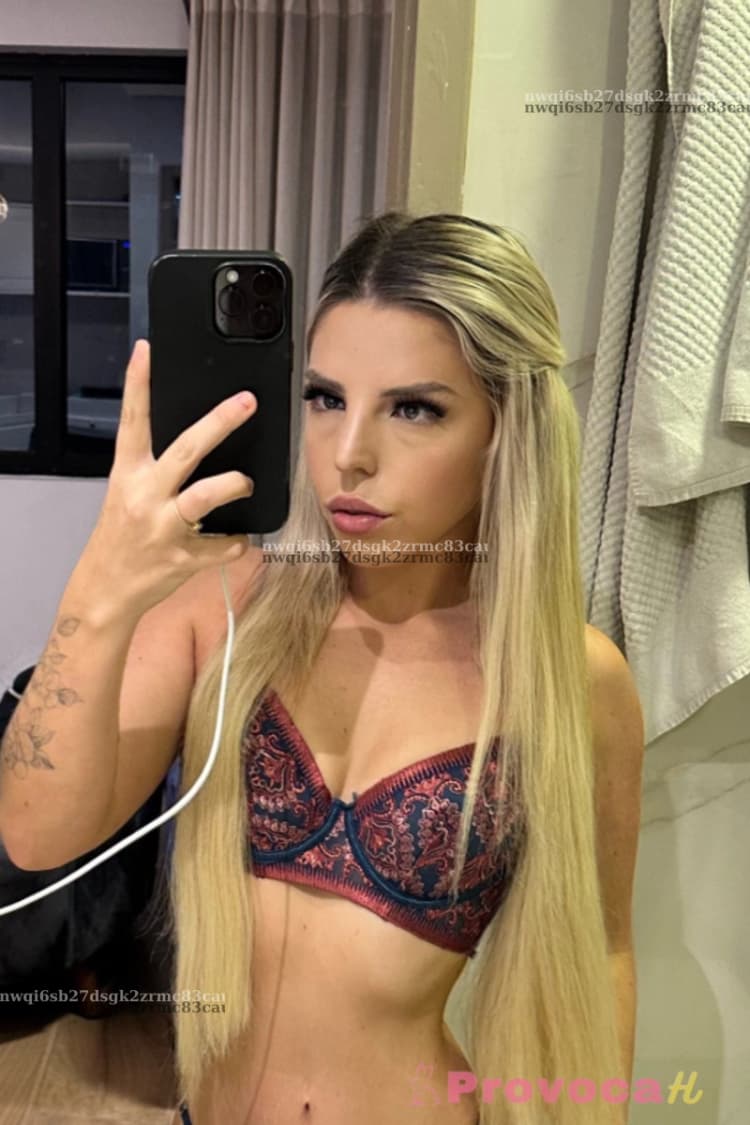 Foto de capa da acompanhante Nikolly Bastos 