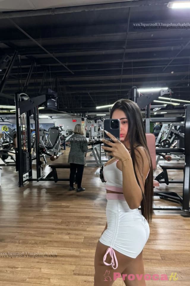 corpo escultural e pele macia